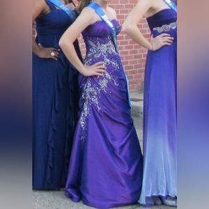 Tony Bowls Le Gala Purple Beaded Gown